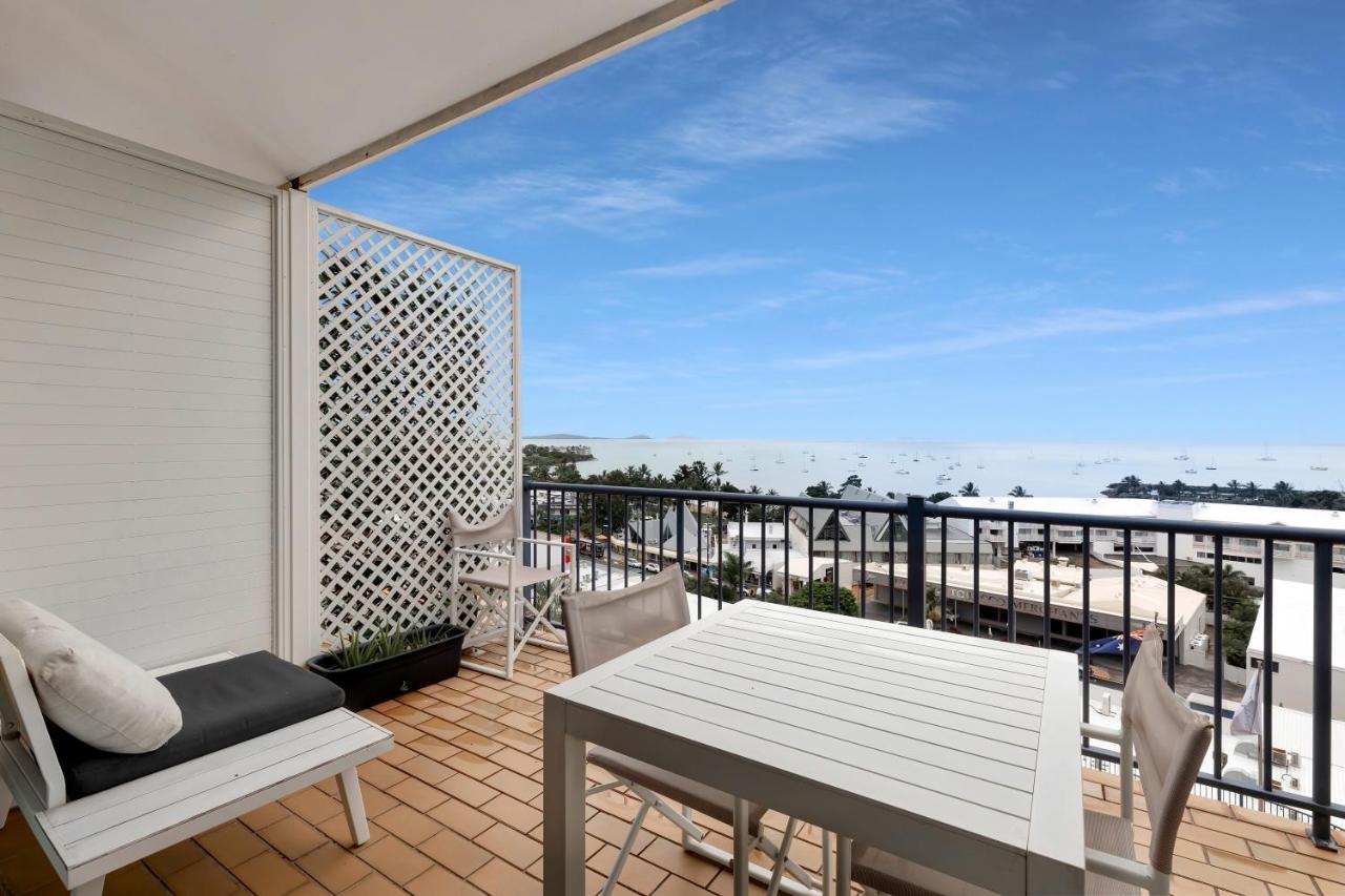 Ocean View 16A Studio Pool & Spa Wi-Fi Airlie Beach Bagian luar foto