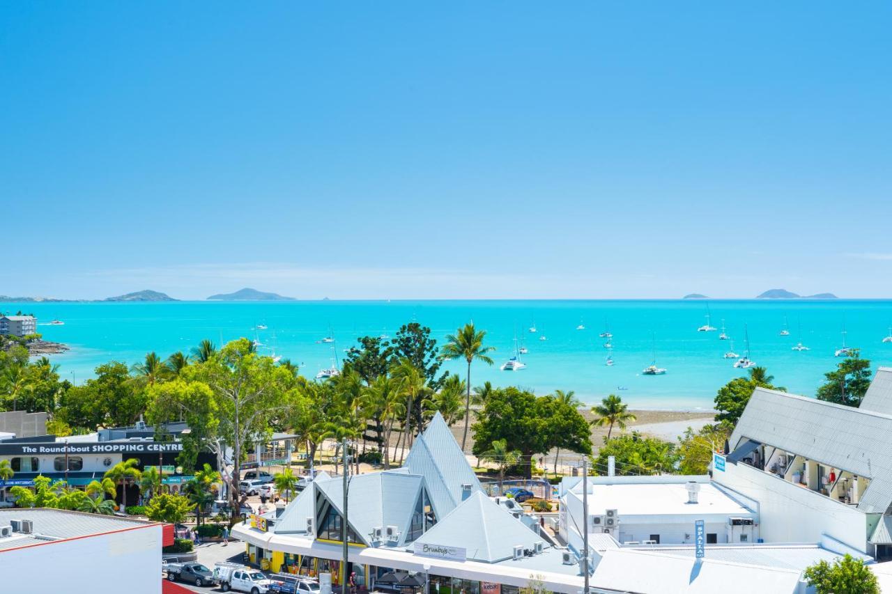 Ocean View 16A Studio Pool & Spa Wi-Fi Airlie Beach Bagian luar foto